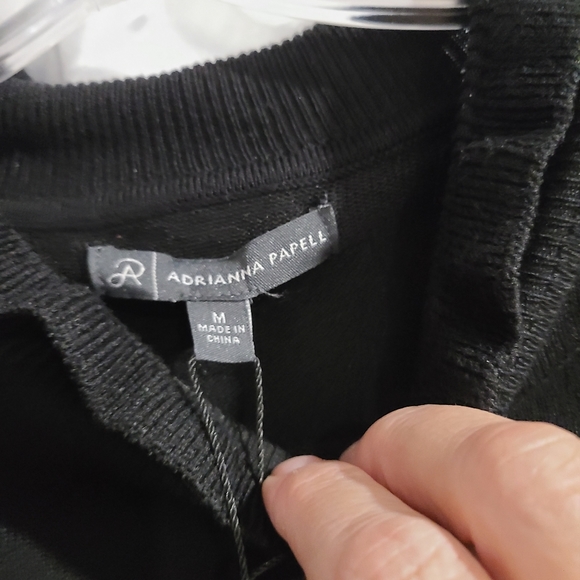 ADRIANNA PAPELL sheer arm top NWT - Picture 5 of 8